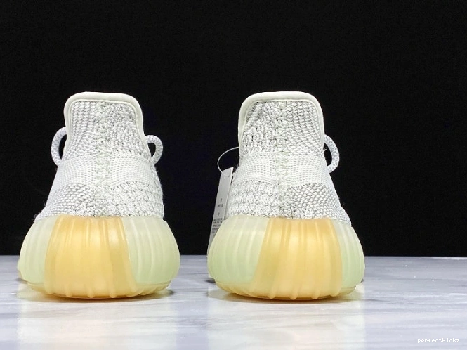V2 Yeshaya Boost Reflective Adidas FX4349 350 Yeezy 0817